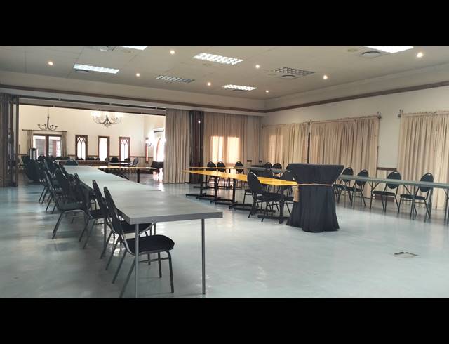 985M² GUESTHOUSE FOR SALE IN EQUESTRIA